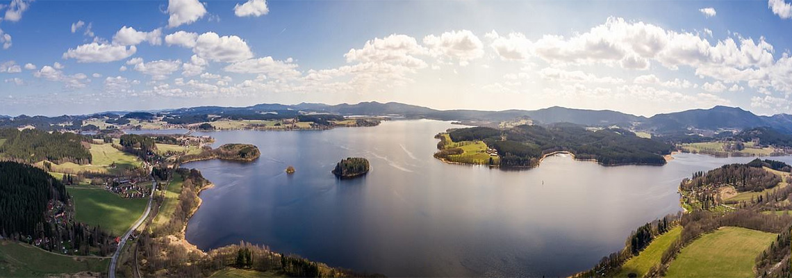 Lipno a okolí